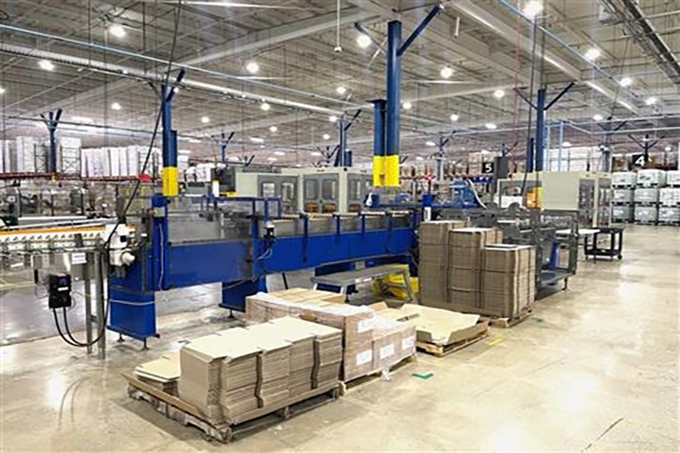 SWITCHBACK Pak-Master Model PMX-2HC Wrap Around Case Packer Images